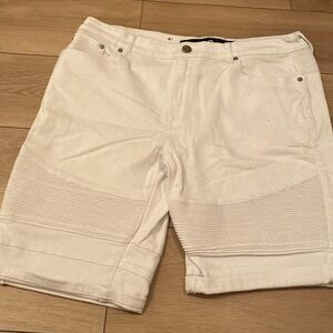 X-ray mens white size 38 jean shorts